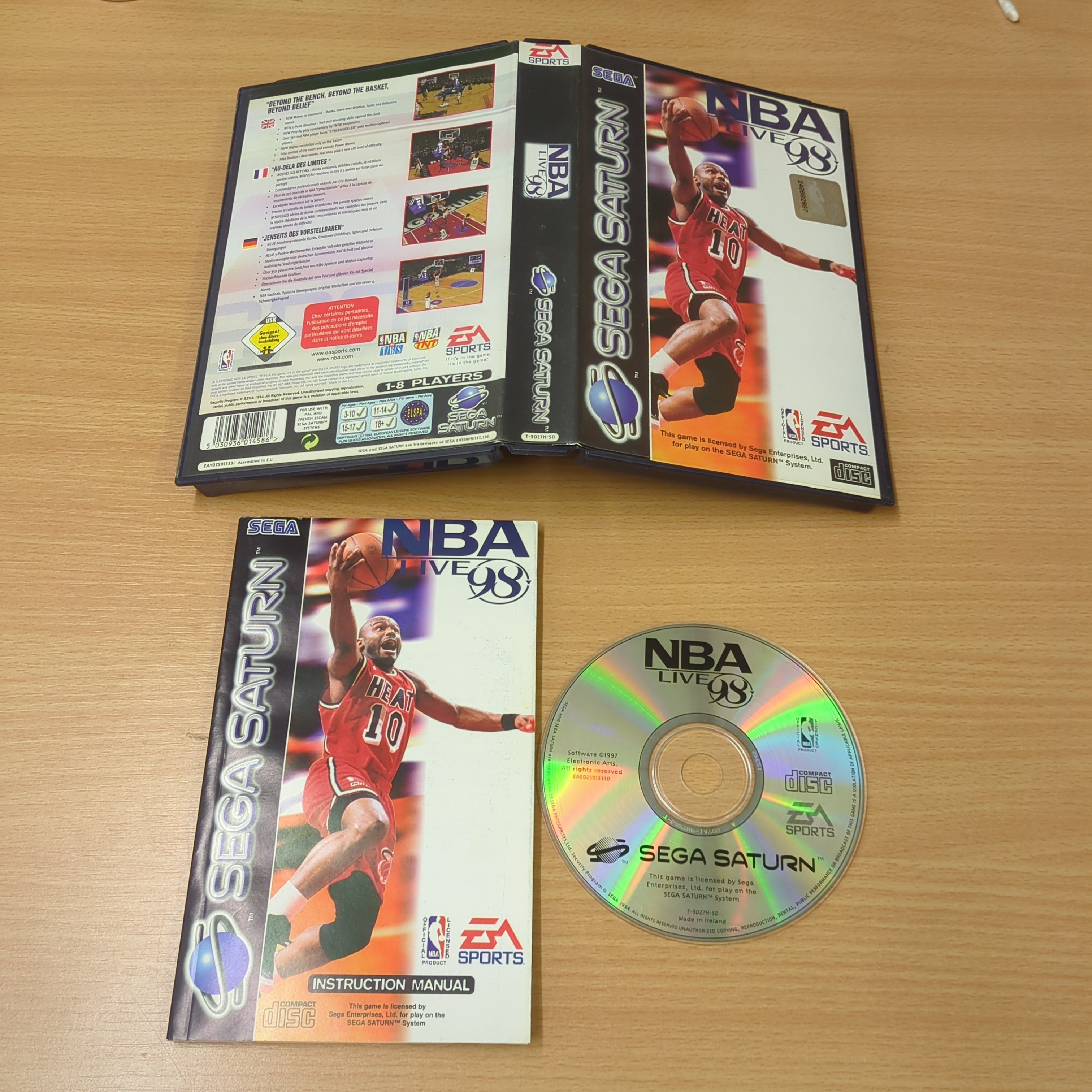 NBA Live 98 Sega Saturn game NBA Live 98 Sega Saturn game